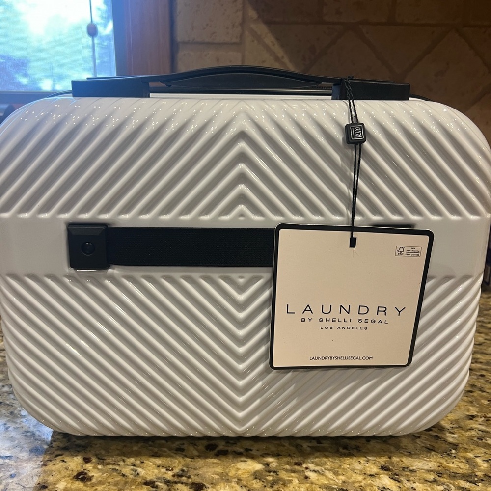 Laundry By Shelli Segal Textured White Storage Box